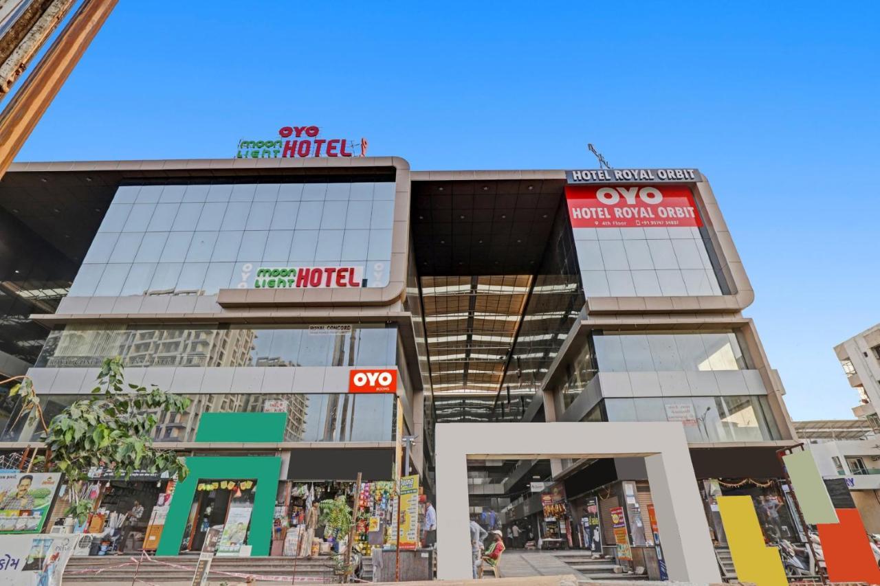Hotel O Royal Orbit Surat Exterior foto