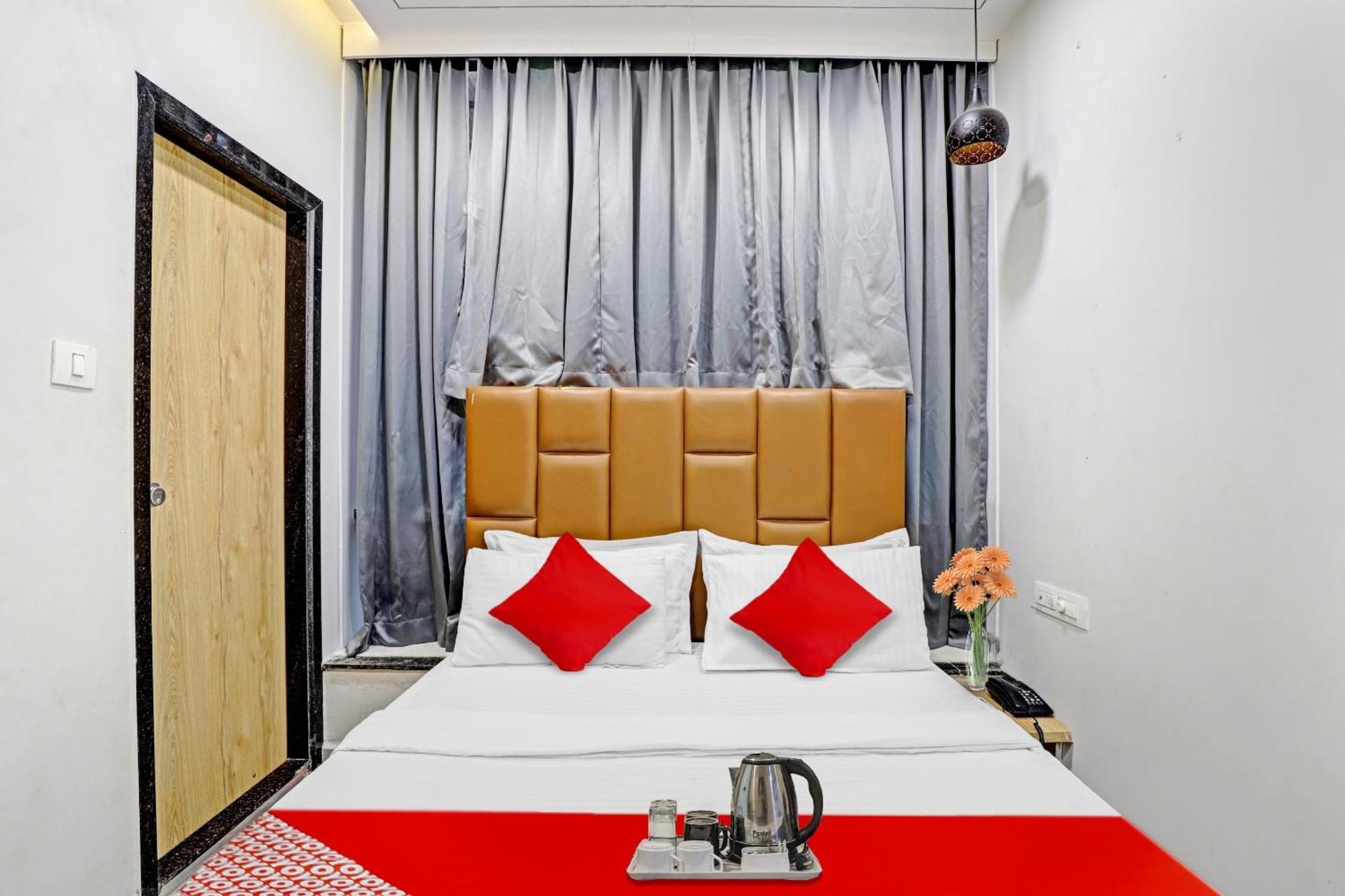 Hotel O Royal Orbit Surat Exterior foto